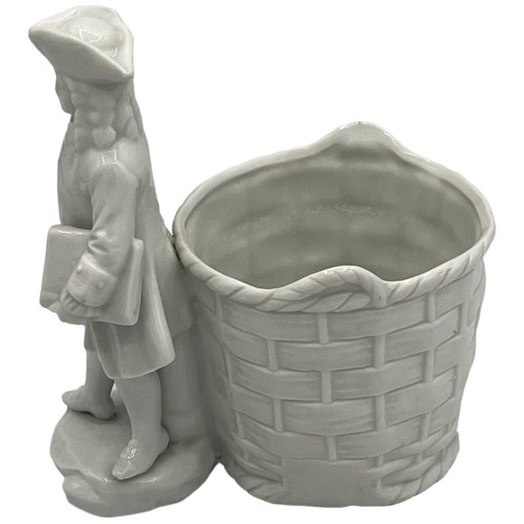 CAPODIMONTE Colonial Man Figurine White Porcelain Planter Crown N Mark 4.75 inch - Picture 3 of 14